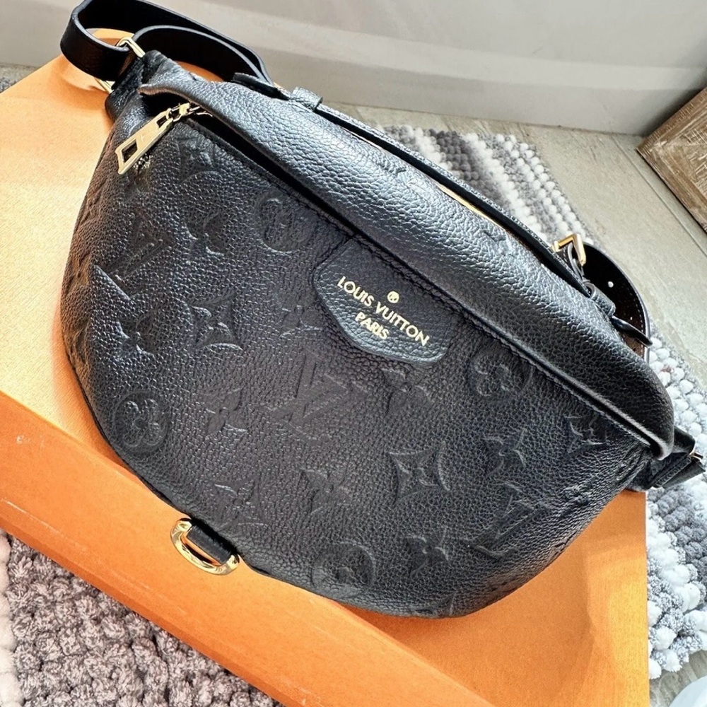 Louis Vuitton Bumbag 2022 Empreinte Noir LIKE NEW